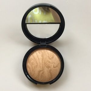 Baked Balance-n-Brighten Golden Medium